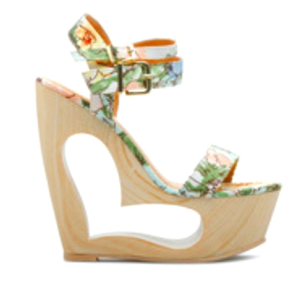 One of a kind  heart shaped platform heel